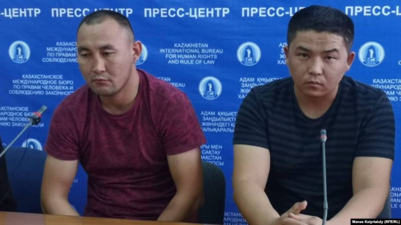 Қазақ-қытай шекарасынан заңсыз өткен екі қазаққа «Пана іздеуші тұлға» куәлігі беріледі.