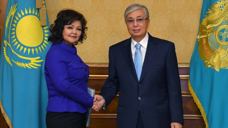 Президент Ұлттық қоғамдық сенім кеңесі мүшелерімен кездесті.