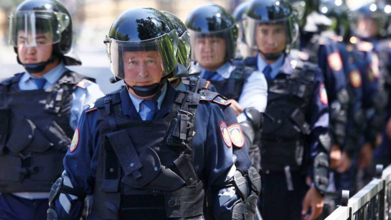 Сайлау алдында полиция күшейтілген тәртіпке көшеді.