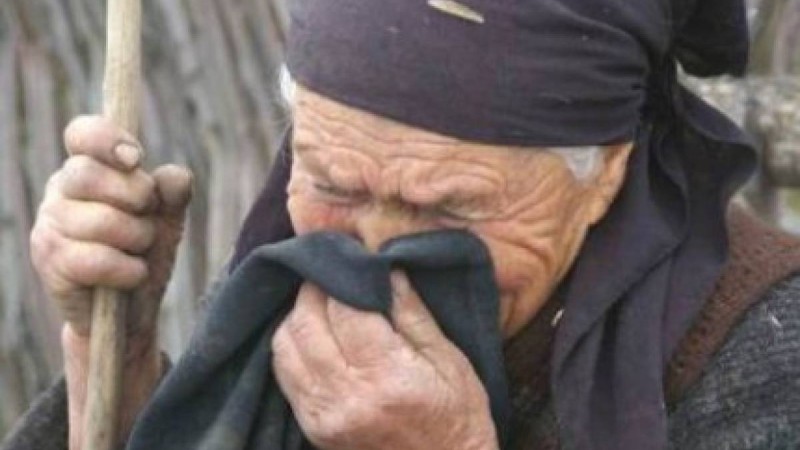 Ұлынан айырылған ана өтемақы ала алмай жүр.