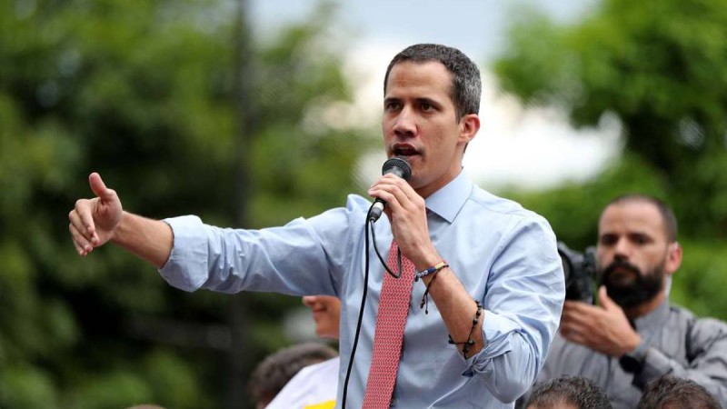 Халықты билікті басып алуға шақырды.