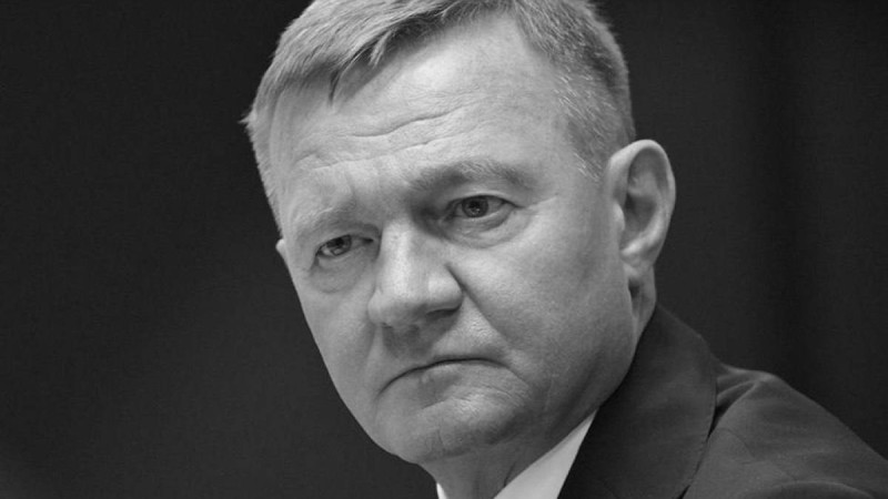 Күні кеше Путин қызметінен босатқан Көлік министрі өзін атып өлтірді.