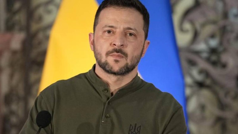 Зеленский Украинаға америкалық қару-жарақ қайта жеткізіле бастағанын мәлімдеді