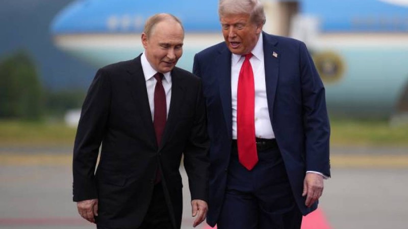 Трамп Зеленский мен Путиннің кездесуін ұйымдастырмайтын болды