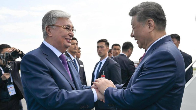 Қытайлық БАҚ Тоқаев пен Си Цзиньпиннің кездесуі туралы: сенім, символизм мен жаңа келісімдер