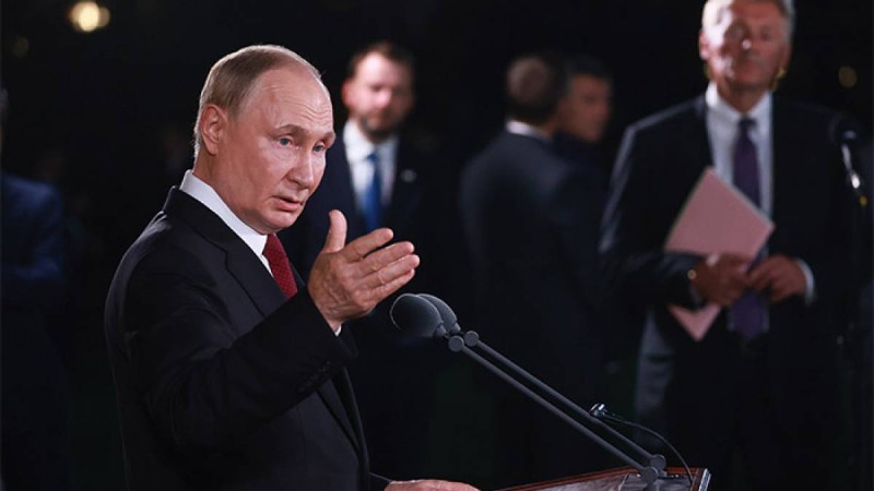 Путин Зеленскийді кездесуге Мәскеуге шақырды