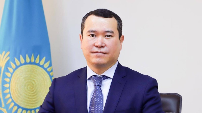 Берік Нажмиденов Жоғарғы сот судьясы қызметінен босатылды