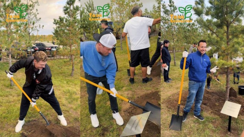 Backstreet Boys тобы Бейбітшілік пен келісім саябағында ағаш отырғызды