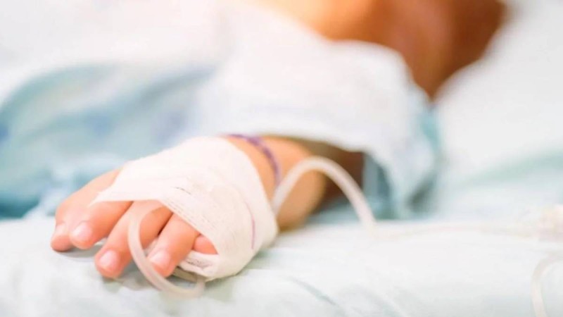 "2 жыл бұрын анасы қайтыс болған": 6 жастағы бала дәрігерлердің салғырттығынан көз жұмды