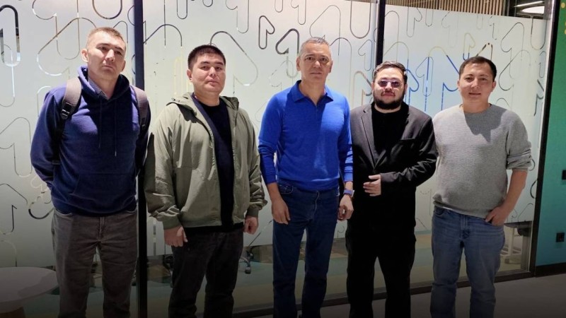 Сүйінші, ағайын! Қазақ компаниясы қуанышты жаңалығын бөлісті