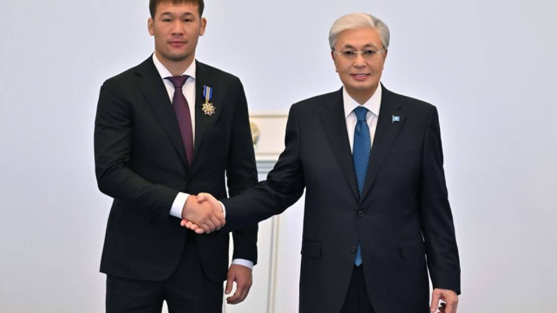Шавкат Рахмонов «ІІ дәрежелі «Барыс» орденімен марапатталды