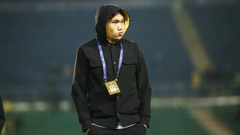 Көп мақтаған Шерхан Қалмырза ұятты жағдайға қалып қойды (ВИДЕО)