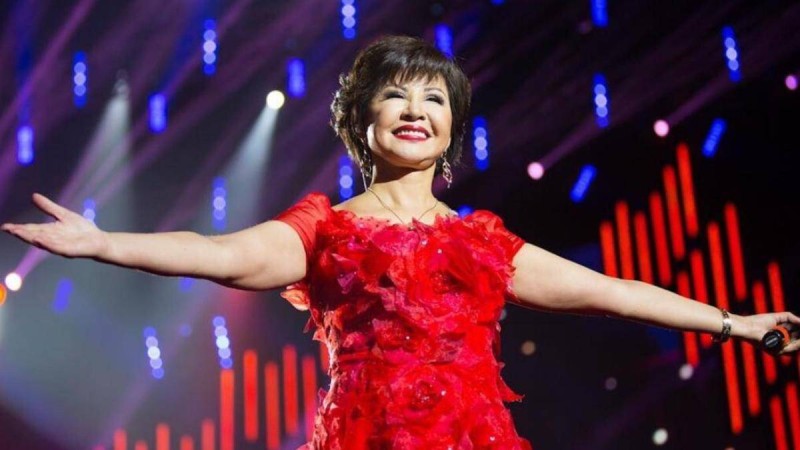 "Мен үшін тойдың қуыршағы болмау маңызды": Роза Рымбаева шындықты айтты