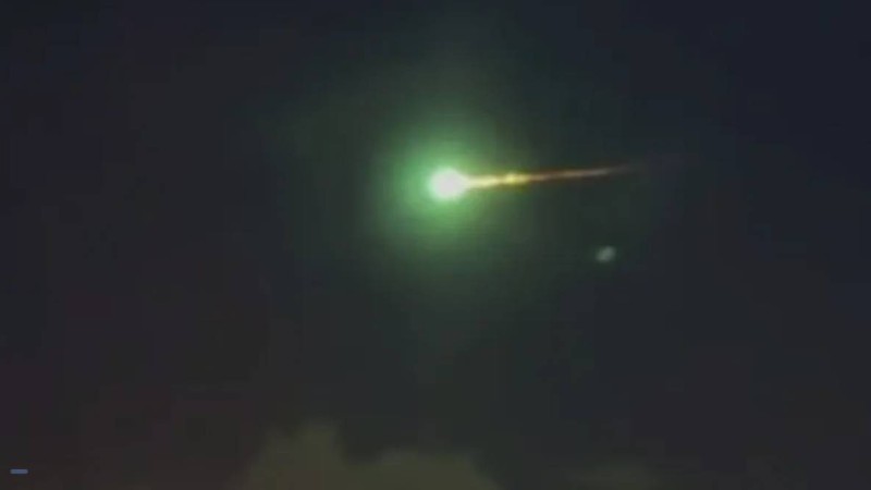 Мәскеу үстінен белгісіз жарық нысан ұшып өтті