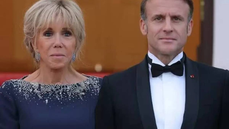 Парижде Макронның жұбайын трансвестит деп атаған адамдарға қатысты сот басталды