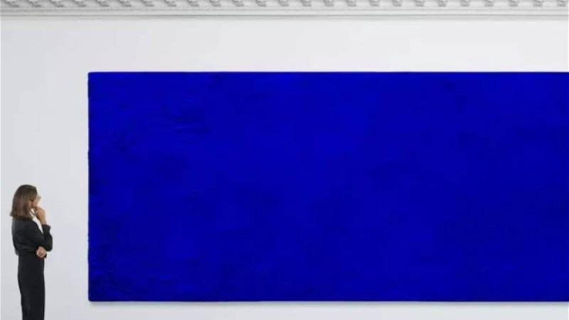 Көк төртбұрыш 21,4 млн долларға сатылды