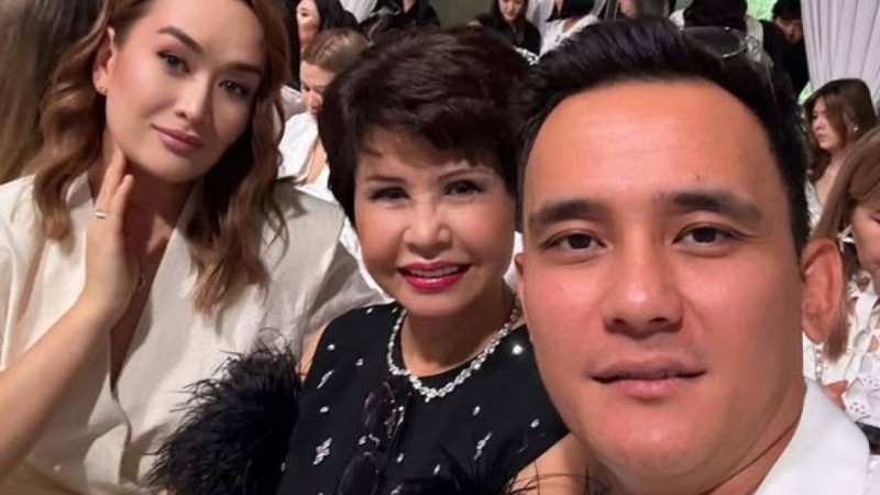 "Менің екінші анам": Роза Рымбаеваның келіні енесін ерекше құттықтады (ФОТО)