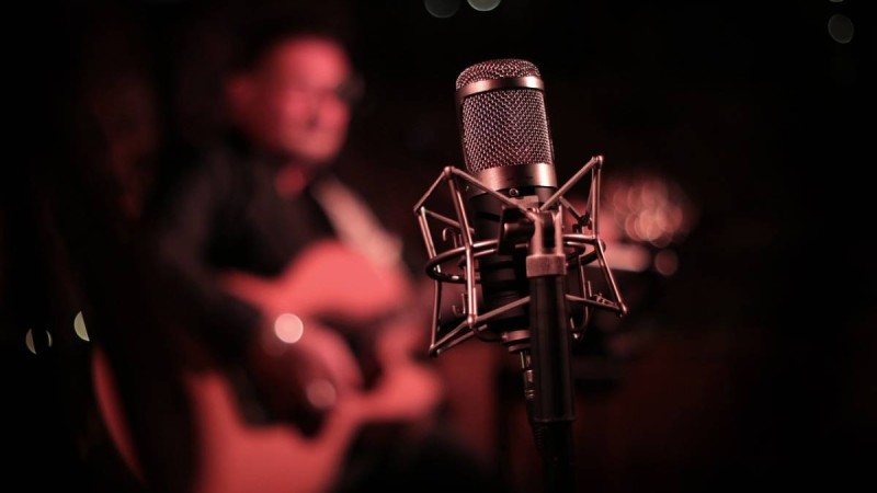 Фонограмма қолданатын әртістерге айыппұл салынуы мүмкін