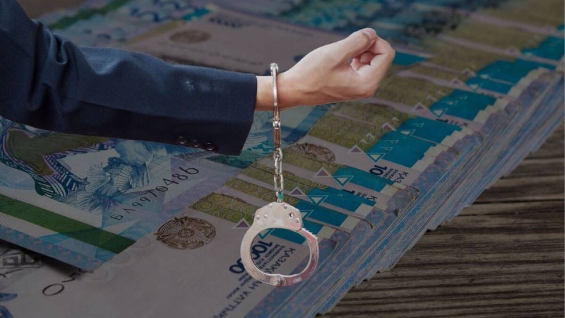 Кәсіпкерді қорқытып, 700 мың доллар талап еткен адам ұсталды