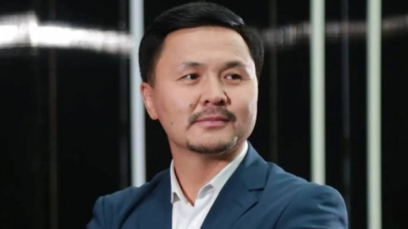 "Қызымды бермес бұрын күйеу баламмен сөйлестім": Досымжан Таңатаров ел естімеген әңгімесін айтты (ВИДЕО)