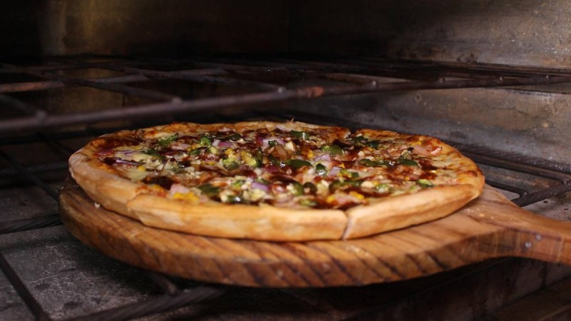 Билік зейнетақы қорындағы ақшаны АҚШ-тағы пицца сататын компанияға салған