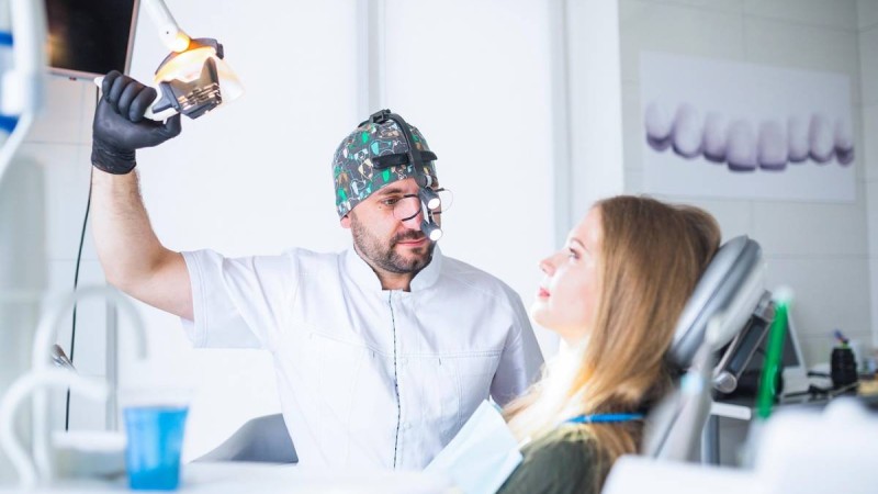 Қазақстандықтар зейнетақы жинақтарын енді тіс пен көз емдеуге пайдалана алмайды