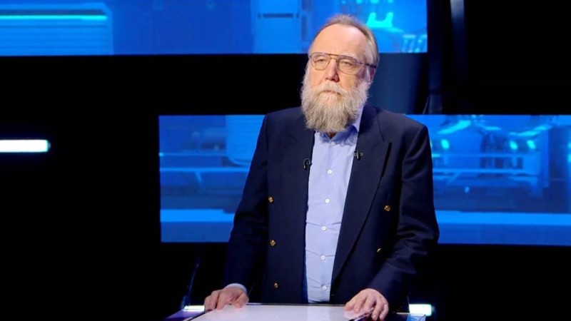 Ұлыбритания неофашист Дугинге, «Рыбарьға» және ресейлік насихатшыл БАҚ-ға санкция салды