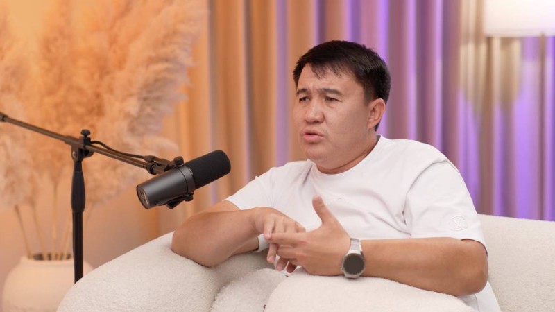 «Велосипед айдау үшін қоқыстарын төгемін»: Айтбаев ағынан жарылды