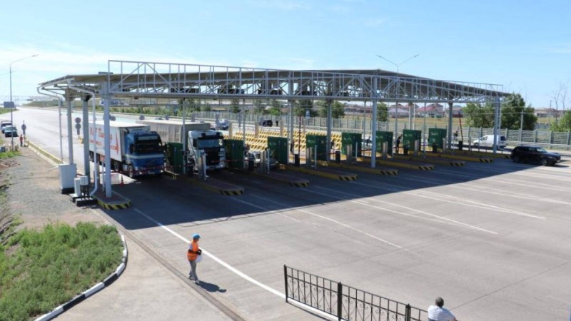 Ақылы жолдардағы төлем жасау ережелерін жеңілдетіледі