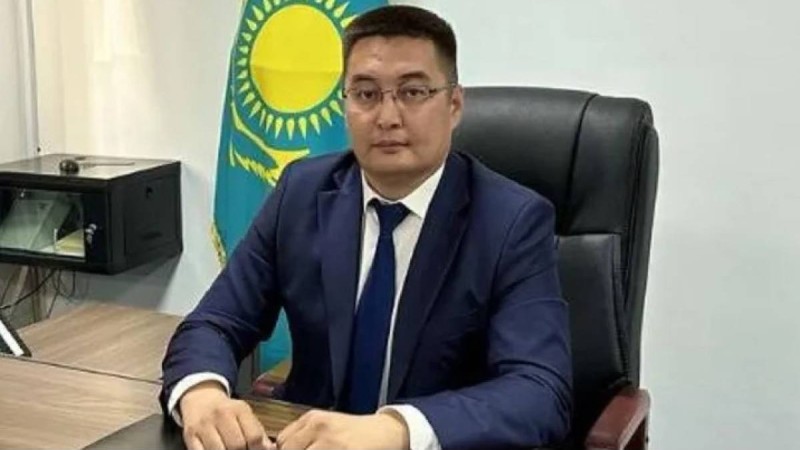 Пара алумен ұсталған Хромтау әкіміне үкім шықты