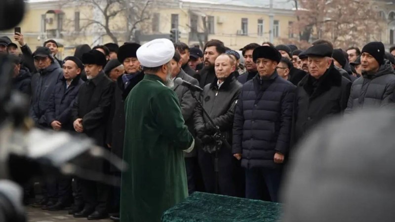 Соңғы рет қошемет көрсетті: Халқы Асанәлі Әшімовті ақтық сапарға шығарып салды (ВИДЕО)