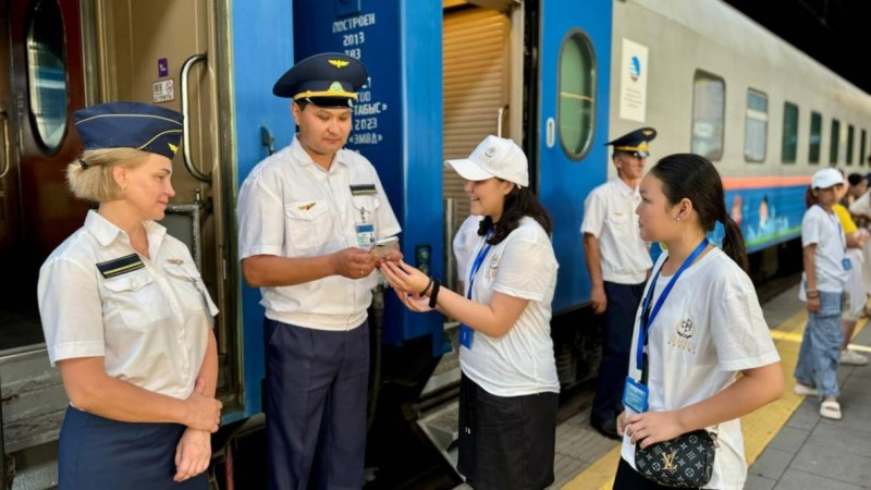 Пойыз бен ұшақ жолаушылары интернетке қол жеткізе алады