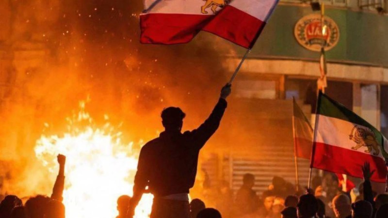 Тұтқындаулар мен өртенген мешіттер. Ирандағы наразылықтар туралы қазіргі не белгілі?