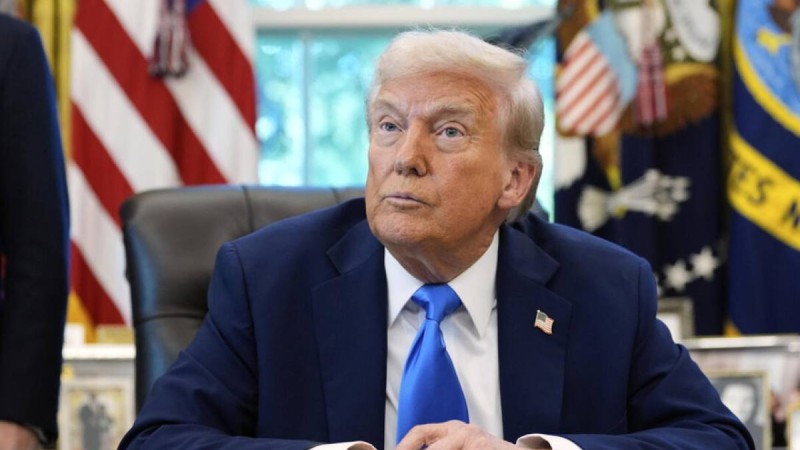 Трамп Иранмен сауда жасайтын барлық елдерге 25 пайыздық баж салығын енгізетінін мәлімдеді