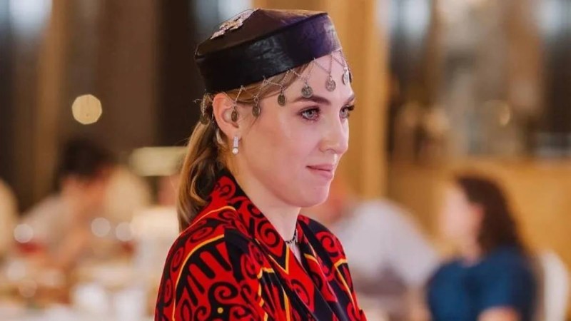 "Ауру жеңіп кетті..." – Елімізге танымал актрисаның отбасы қара жамылды (ФОТО)