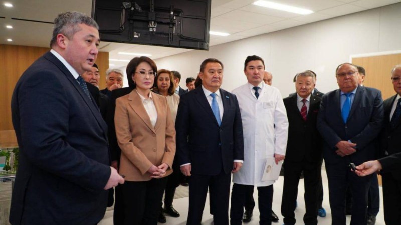 Мемлекет басшысының тапсырмасымен бір ауысымда 1000 адамды қабылдайтын емхана ашылды