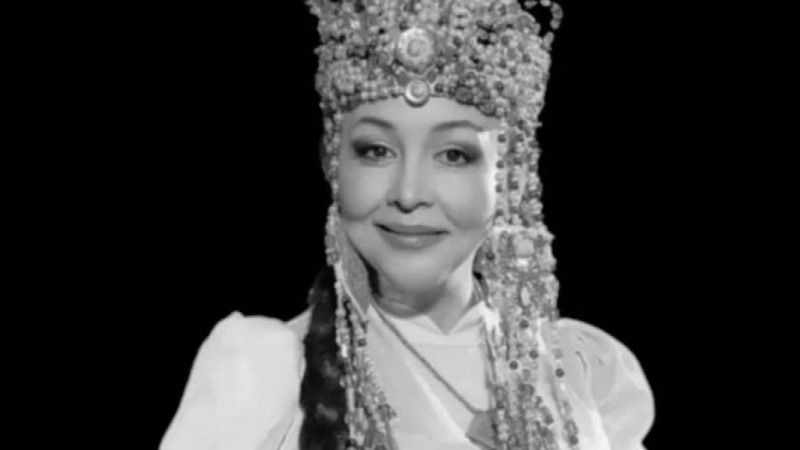 "Бақұл бол": Өнер әлемі қара жамылды! Танымал қазақ әншісі 57 жасында өмірден өтті