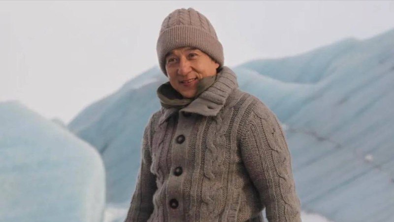 Голливуд жұлдызы Маңғыстауда кино түсіруге келді