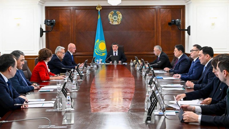 Президент бастамалары бұрын жарияланған ауқымды саяси реформаның жалғасы – Олжас Бектенов