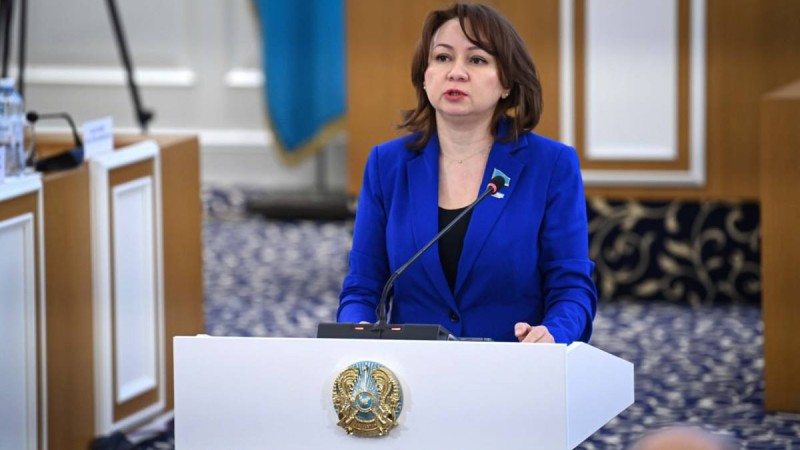 Конституция азаматтардың ар-намысы мен цифрлық деректерін қалай қорғайды?