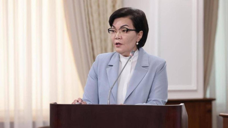 Еңбек және халықты әлеуметтік қорғау министрі Светлана Жақыпова қызметінен босатылды