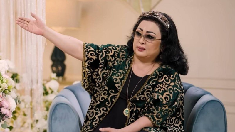 Мақпал Жүнісова өзін белгісіз адамдардың қорқытып жатқанын мәлімдеді