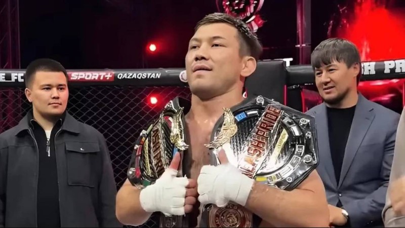 Қазақстандық файтерге PFL лигасындағы дебютінде шапан және тумен шығуға тыйым салынды