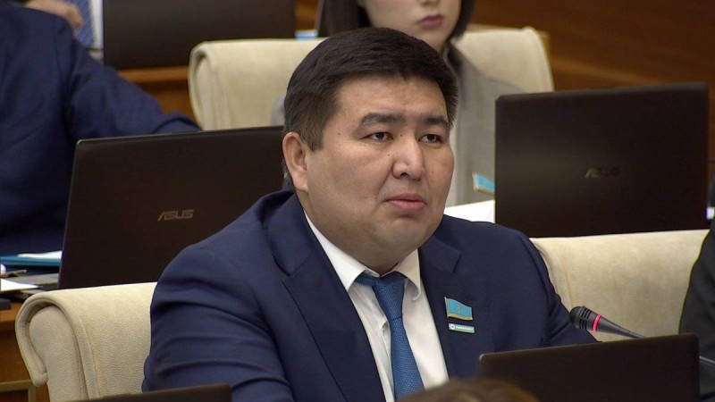 Президент Әкімшілігіндегі тағайындау: Елнұр Бейсенбаевқа жаңа қызмет берілді