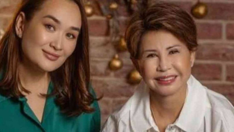 "Ол кісінің әр сөзі – үлкен сабақ": Ақерке Бүркітбай енесі Роза Рымбаева туралы айтып берді (ВИДЕО)