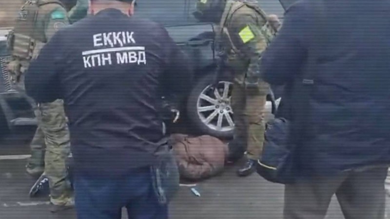 Алматыда есірткі дүкені ісі бойынша 11 адам ұсталды