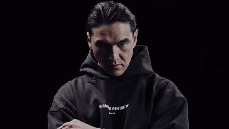 Танымал әзілкеш Нұрлан Сабуров Қазақстаннан кететін болды