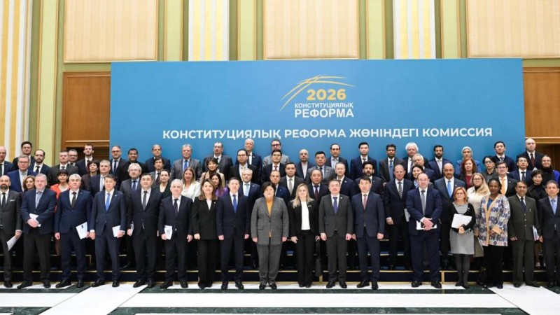 ЕҚЫҰ жаңа Конституция жобасын дипломатиялық корпусқа таныстырды