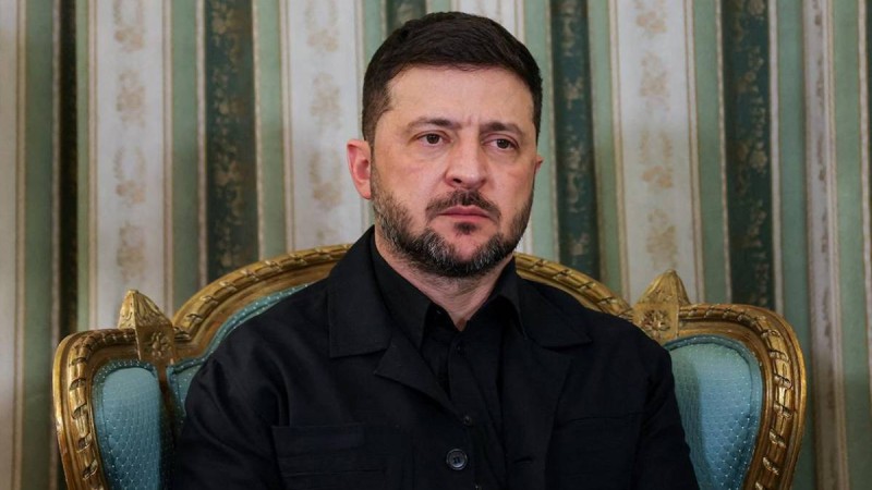 Зеленский Украина Донбастан қандай жағдайда әскерін шығаратынын айтты