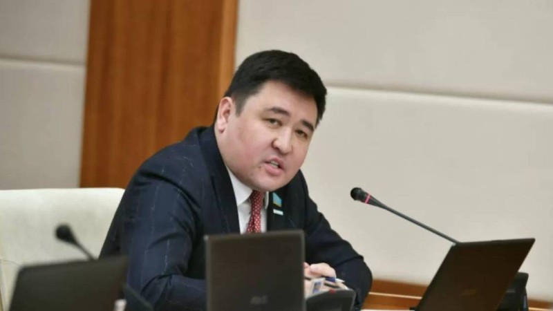 "Сүйінші, ағайын": Нартай Аралбайұлы асыға күткен қуанышты хабарын жеткізді